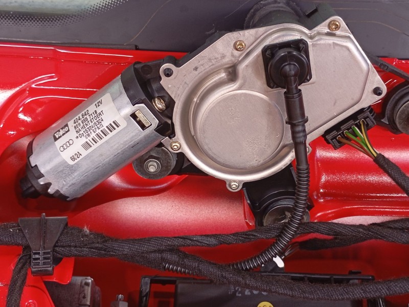 Recambio de porton trasero para audi a3 (8p1) 2.0 tdi 16v referencia OEM IAM 8P3827023AC  