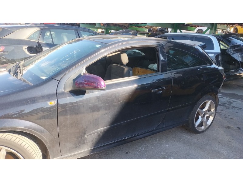Recambio de puerta delantera izquierda para opel astra h gtc (a04) 1.7 cdti (l08) referencia OEM IAM   