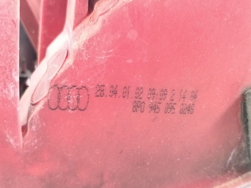 Recambio de piloto trasero izquierdo para audi a3 (8p1) 2.0 tdi 16v referencia OEM IAM 8P0945095  