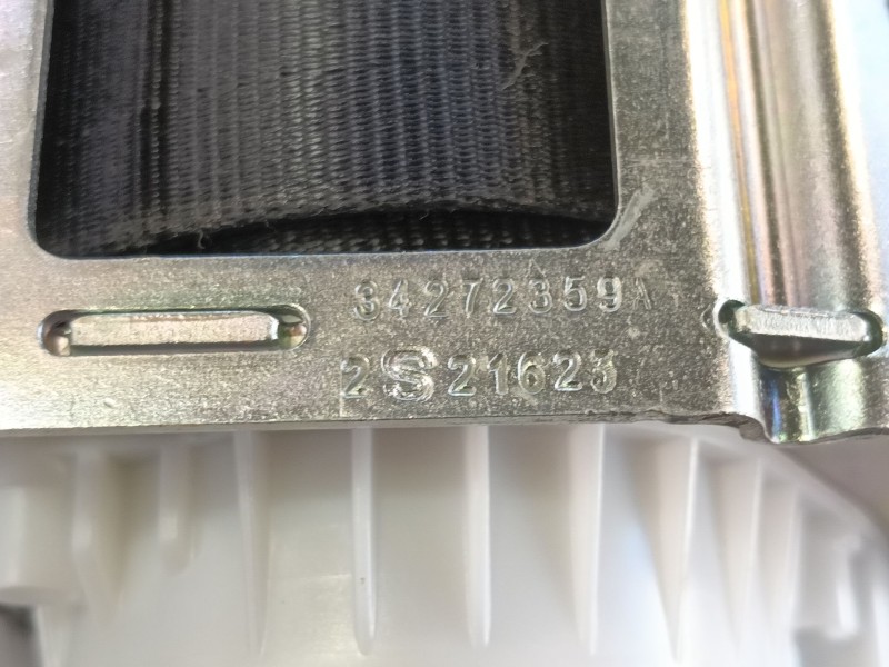 Recambio de cinturon seguridad trasero derecho para skoda octavia iv (nx3, nn3, pv3) 2.0 tdi referencia OEM IAM   