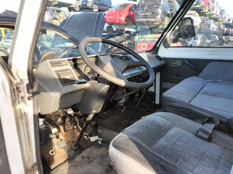 nissan trade furgoneta del año 1991