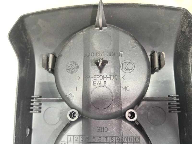 Recambio de consola central para volkswagen polo iv (9n_, 9a_) 1.4 16v referencia OEM IAM   