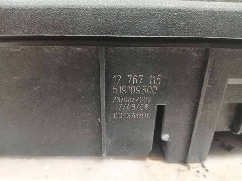 Recambio de caja reles / fusibles para saab 9-3 station wagon (e50) 1.9 tid referencia OEM IAM   