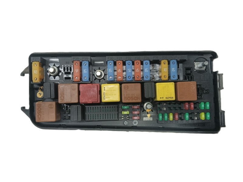 Recambio de caja reles / fusibles para saab 9-3 station wagon (e50) 1.9 tid referencia OEM IAM   