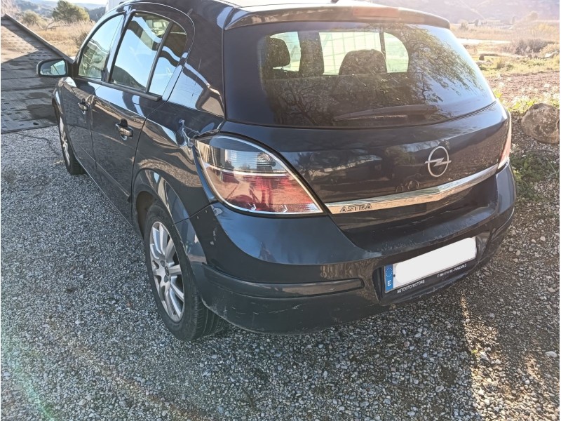 opel astra h (a04) del año 2006