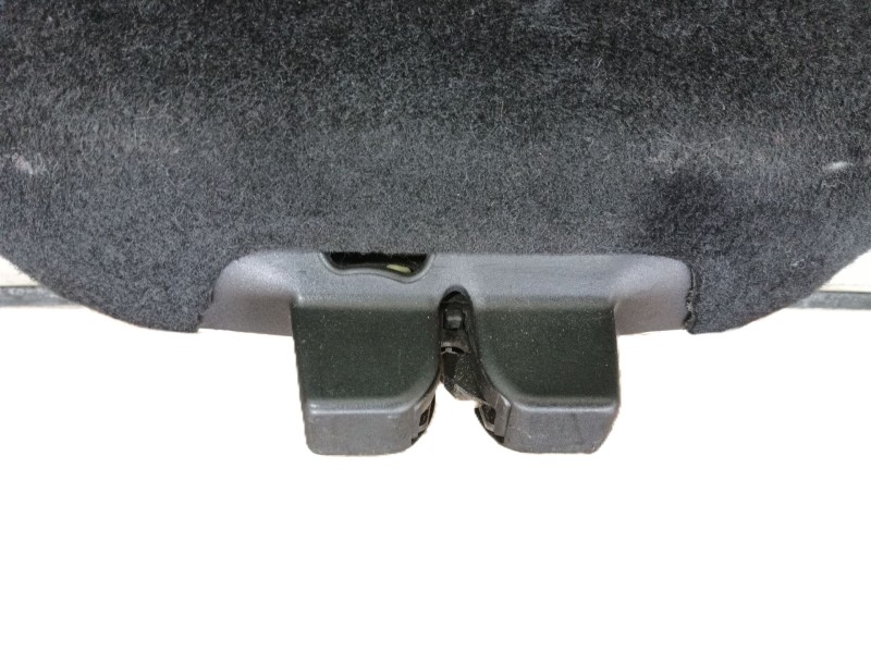 Recambio de porton trasero para renault laguna ii grandtour (kg0/1_) 1.9 dci (kg0g) referencia OEM IAM 7701472662  