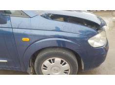 Recambio de aleta delantera derecha para ssangyong rodius i 2.7 xdi referencia OEM IAM 5182121000  