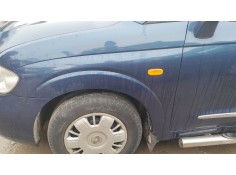 Recambio de aleta delantera izquierda para ssangyong rodius i 2.7 xdi referencia OEM IAM 5181121000  