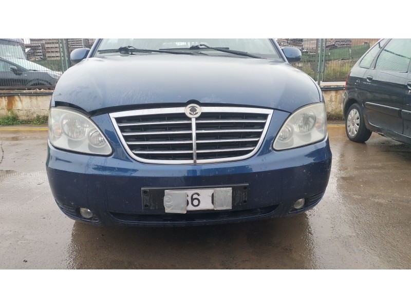 Recambio de paragolpes delantero para ssangyong rodius i 2.7 xdi referencia OEM IAM 7871A21200X  