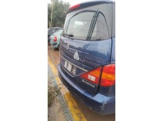 Recambio de porton trasero para ssangyong rodius i 2.7 xdi referencia OEM IAM 6401121101   2