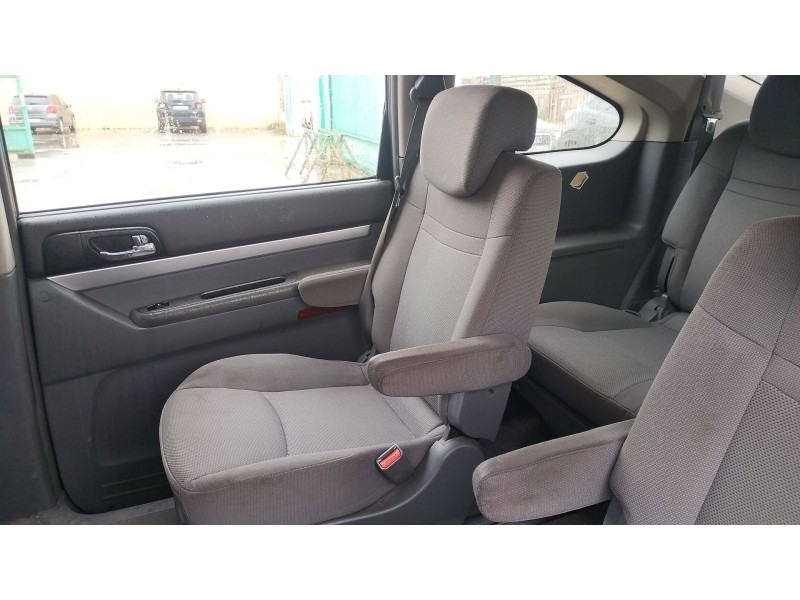 Recambio de asiento trasero derecho para ssangyong rodius i 2.7 xdi referencia OEM IAM   