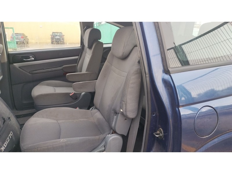 Recambio de asiento trasero izquierdo para ssangyong rodius i 2.7 xdi referencia OEM IAM   