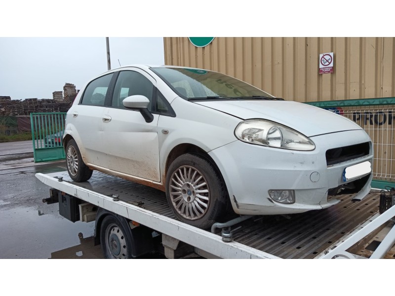 fiat grande punto (199_) del año 2005