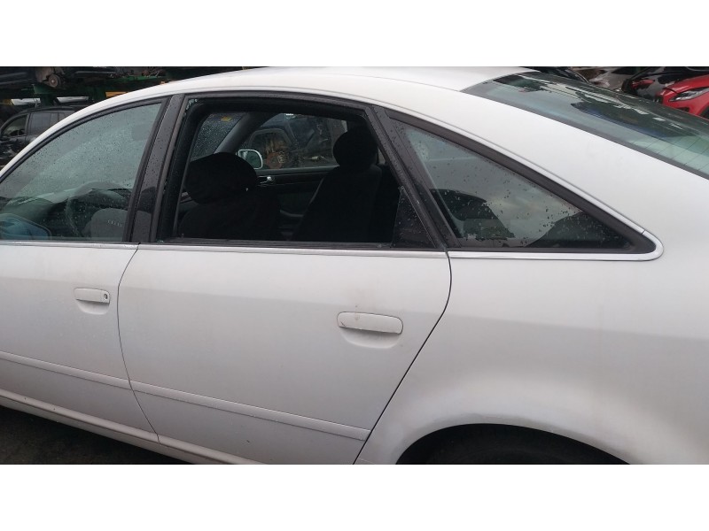 Recambio de puerta trasera izquierda para audi a6 c5 (4b2, 4b4) 2.4 referencia OEM IAM   