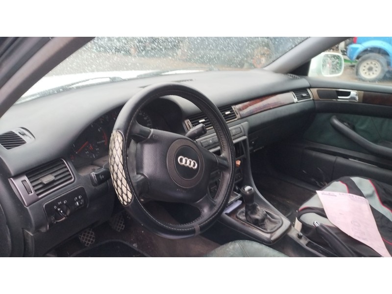 Recambio de salpicadero para audi a6 c5 (4b2, 4b4) 2.4 referencia OEM IAM   