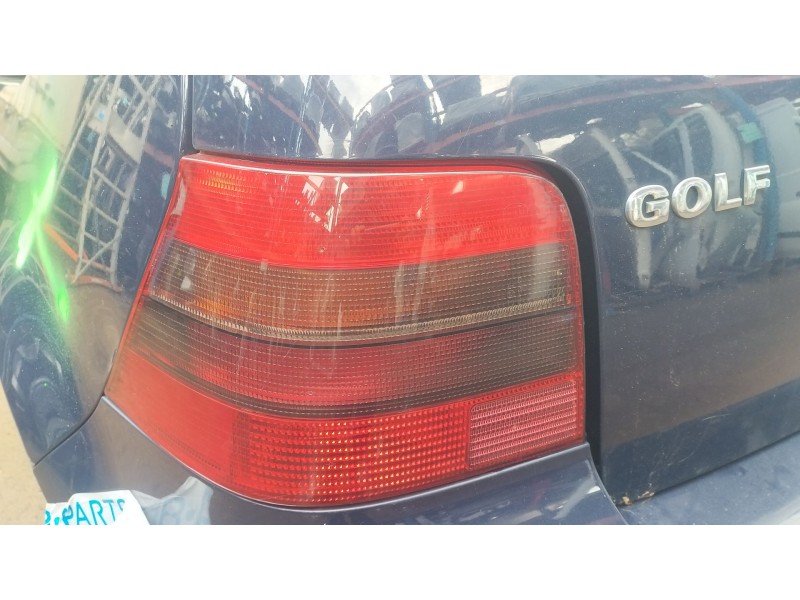 Recambio de piloto trasero izquierdo para volkswagen golf iv (1j1) 1.6 referencia OEM IAM 1J6945095Q / 1J6945095S  