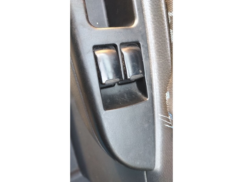Recambio de mando elevalunas delantero izquierdo para chevrolet matiz (m200, m250) 1.0 referencia OEM IAM   