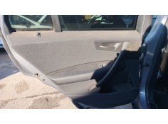 Recambio de guarnecido puerta trasera izquierda para bmw x3 (e83) 2.5 i referencia OEM IAM   