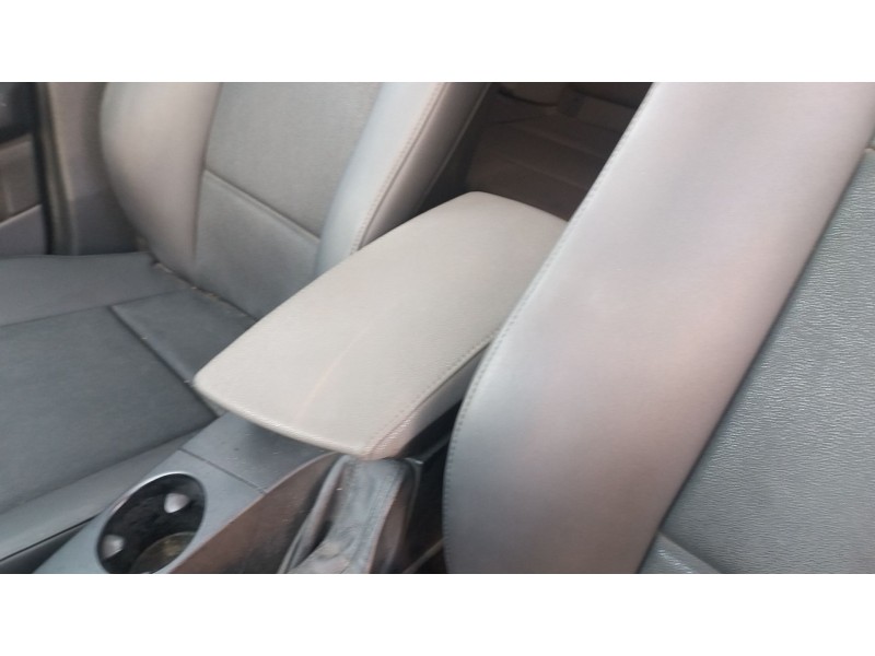 Recambio de apoyabrazos central para bmw x3 (e83) 2.5 i referencia OEM IAM   