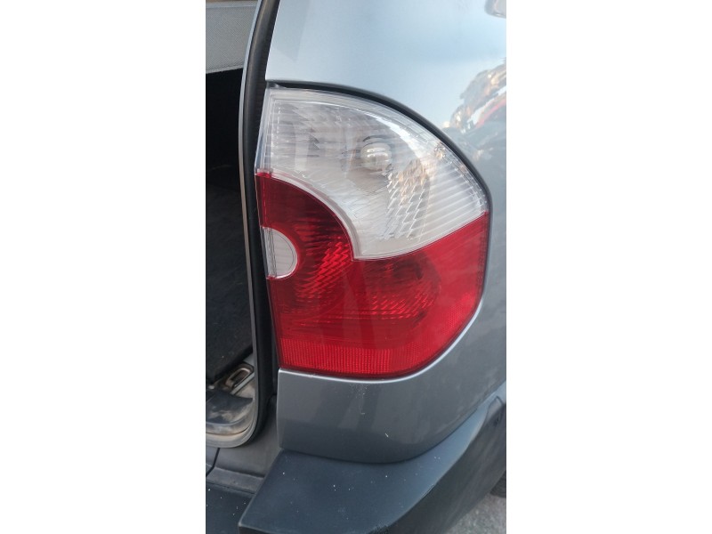 Recambio de piloto trasero derecho para bmw x3 (e83) 2.5 i referencia OEM IAM   