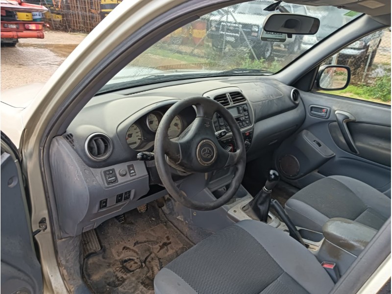 toyota rav 4 ii (_a2_) del año 2001