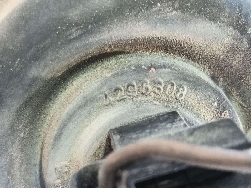 Recambio de faro izquierdo para peugeot 205 ii (20a/c) 1.2 referencia OEM IAM 6204A3  