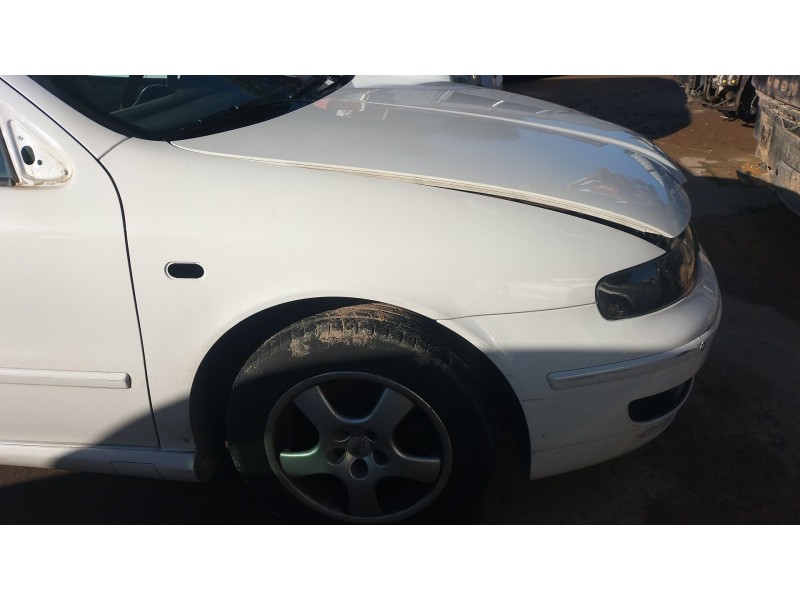 Recambio de aleta delantera derecha para seat toledo ii (1m2) 1.9 tdi referencia OEM IAM   