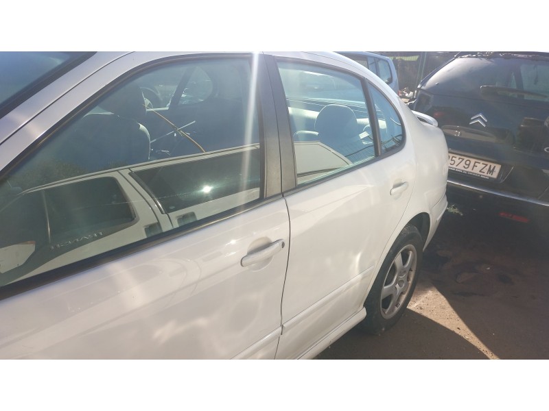 Recambio de puerta trasera izquierda para seat toledo ii (1m2) 1.9 tdi referencia OEM IAM   