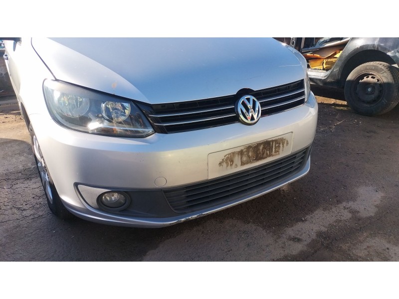 Recambio de paragolpes delantero para volkswagen touran (1t3) 1.6 tdi referencia OEM IAM   