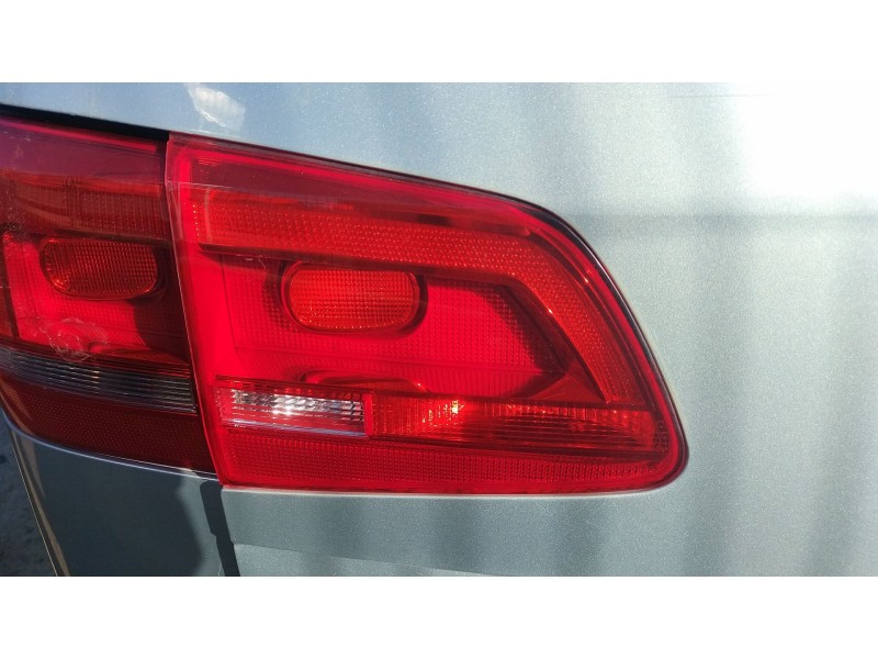 Recambio de piloto trasero izquierdo interior para volkswagen touran (1t3) 1.6 tdi referencia OEM IAM   