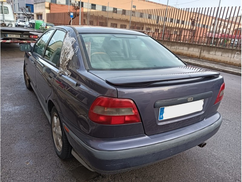 volvo s40 i (644) del año 1997