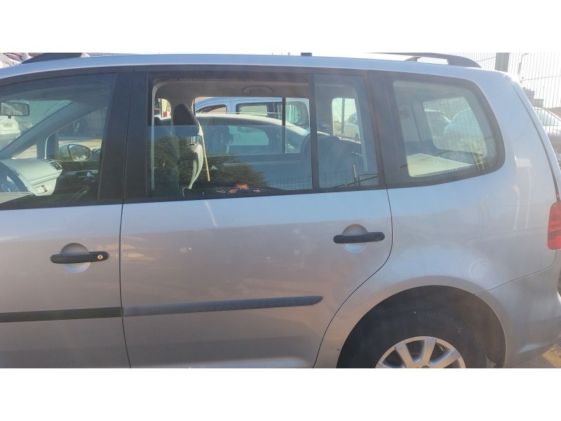 Recambio de puerta trasera izquierda para volkswagen touran (1t3) 1.6 tdi referencia OEM IAM   
