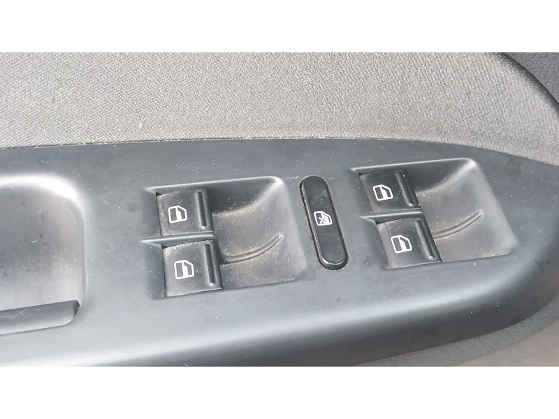 Recambio de mando elevalunas delantero izquierdo para volkswagen touran (1t3) 1.6 tdi referencia OEM IAM   