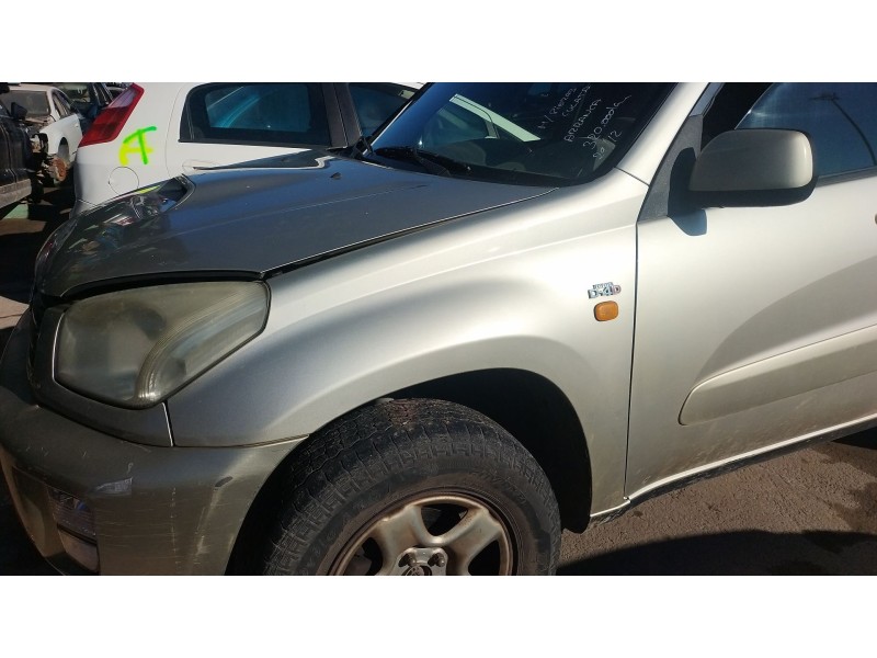 Recambio de aleta delantera izquierda para toyota rav 4 ii (_a2_) 2.0 d 4wd (cla20_, cla21_) referencia OEM IAM   