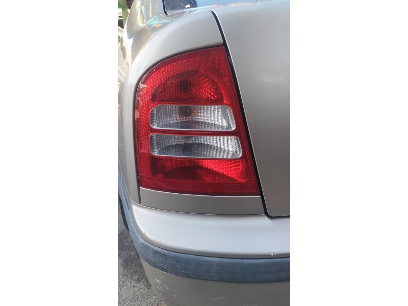 Recambio de piloto trasero izquierdo para skoda octavia i (1u2) 1.9 tdi referencia OEM IAM   