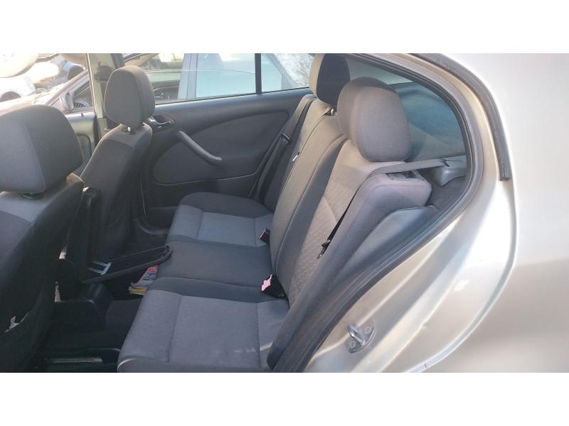 Recambio de asientos traseros para skoda octavia i (1u2) 1.9 tdi referencia OEM IAM   
