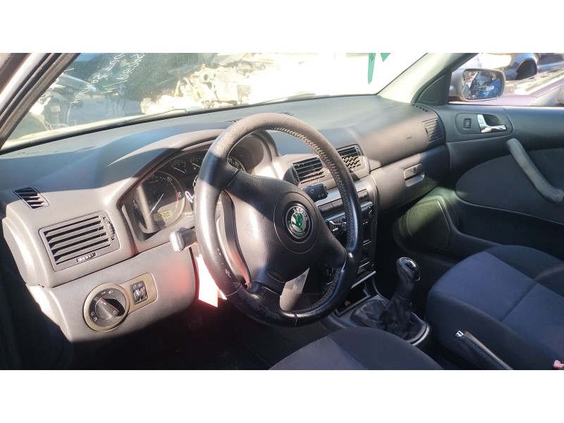 Recambio de salpicadero para skoda octavia i (1u2) 1.9 tdi referencia OEM IAM   