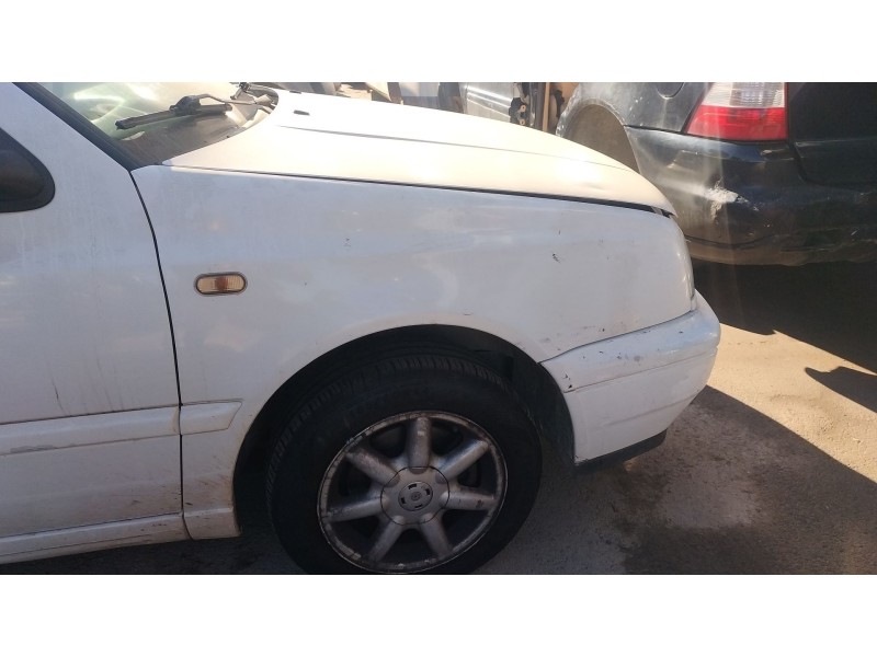 Recambio de aleta delantera derecha para volkswagen golf iii variant (1h5) 1.9 tdi referencia OEM IAM   