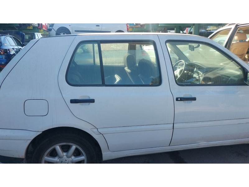 Recambio de puerta trasera derecha para volkswagen golf iii variant (1h5) 1.9 tdi referencia OEM IAM   