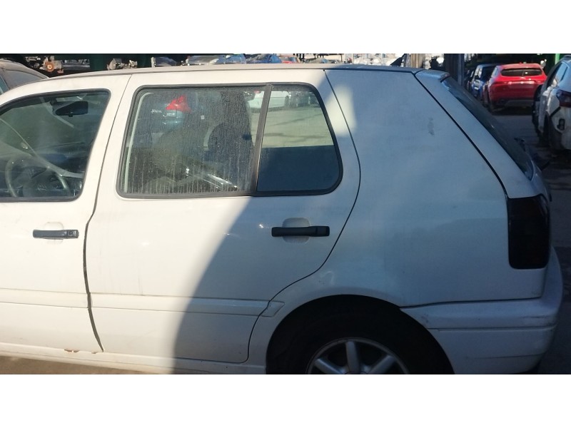 Recambio de puerta trasera izquierda para volkswagen golf iii variant (1h5) 1.9 tdi referencia OEM IAM   