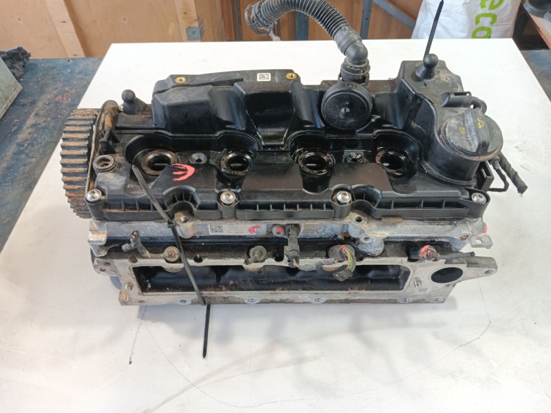 Recambio de culata para seat ateca 5fp / fdffax0 khp8pz xperience at referencia OEM IAM 04L103064A  