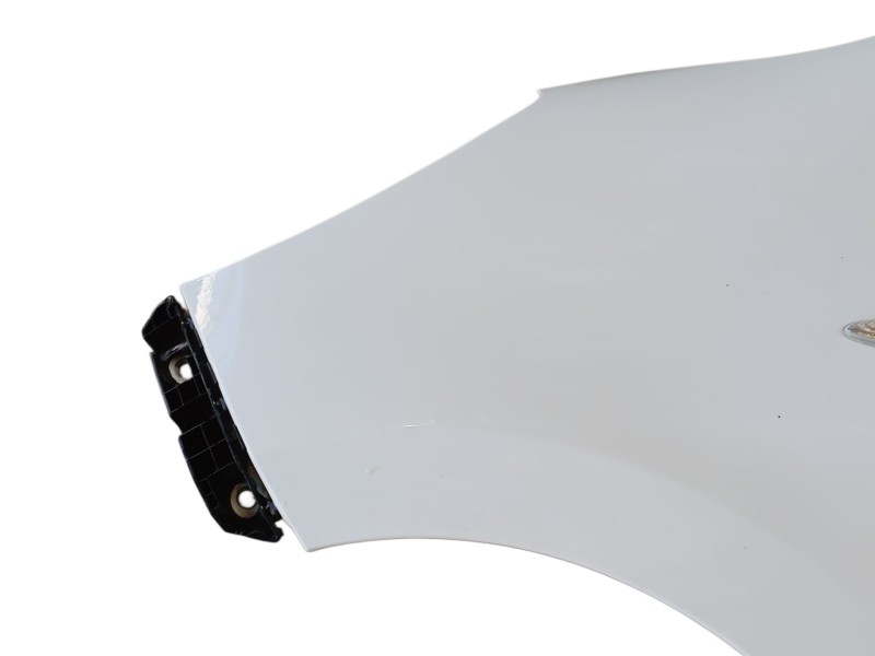 Recambio de aleta delantera izquierda para kia picanto ii (ta) 1.0 referencia OEM IAM 663111Y310  