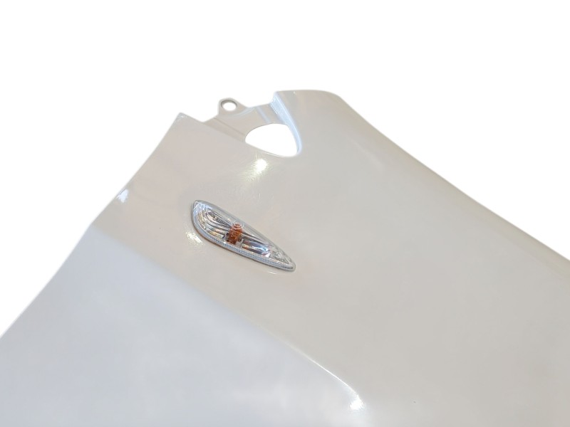 Recambio de aleta delantera derecha para kia picanto ii (ta) 1.0 referencia OEM IAM 663211Y310  