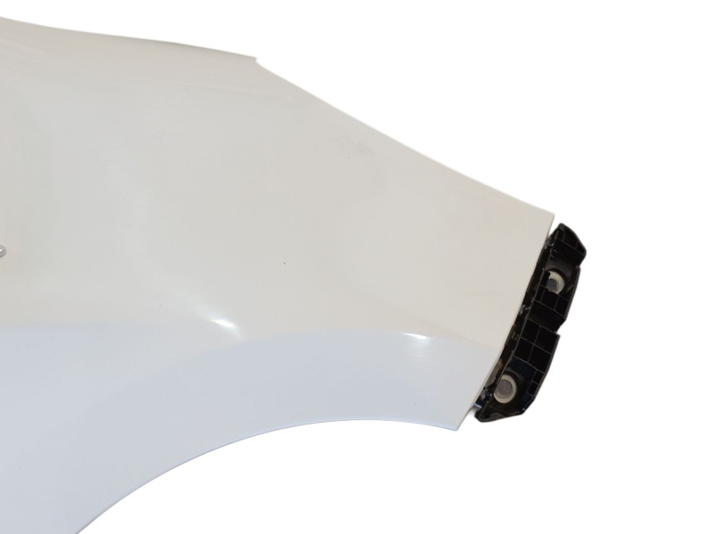 Recambio de aleta delantera derecha para kia picanto ii (ta) 1.0 referencia OEM IAM 663211Y310  