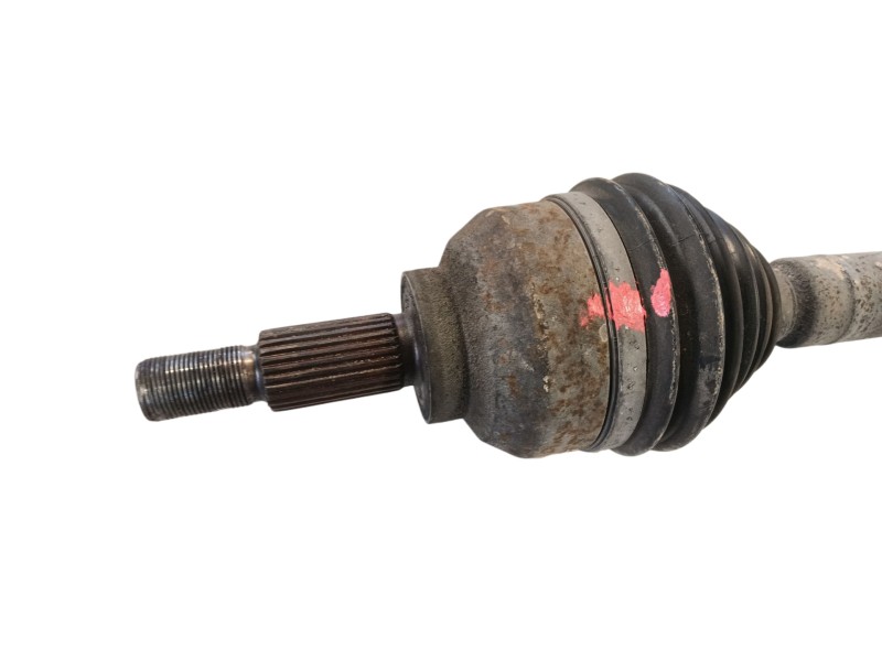 Recambio de transmision delantera izquierda para renault laguna ii grandtour (kg0/1_) 1.9 dci (kg0g) referencia OEM IAM 82004701