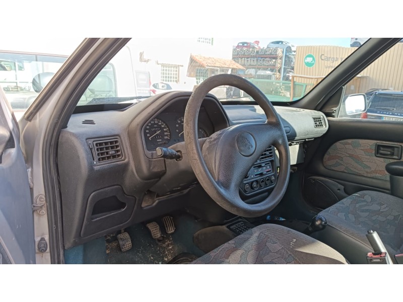 peugeot 106 ii (1a_, 1c_) del año 1997