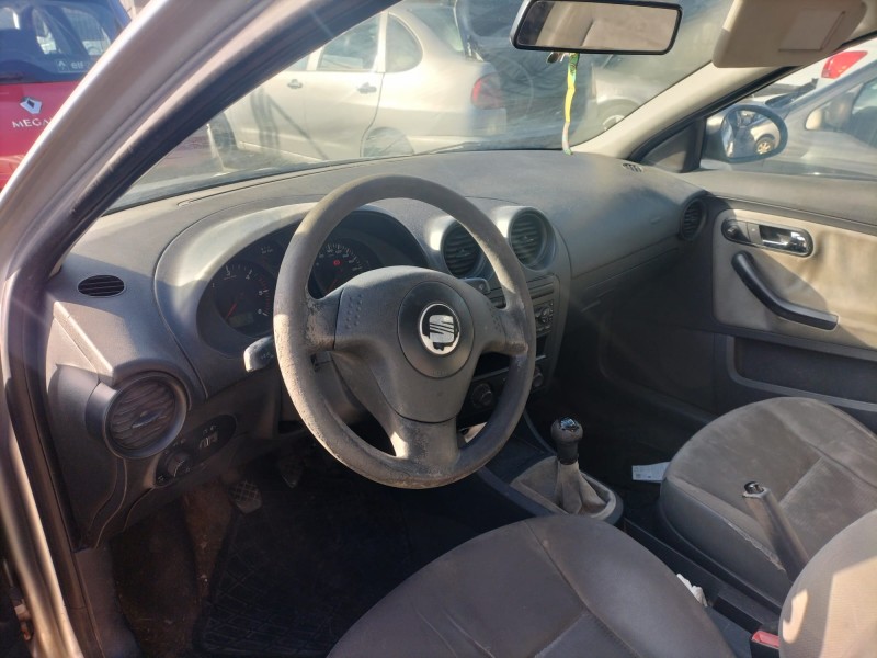 seat cordoba (6l2) del año 2003