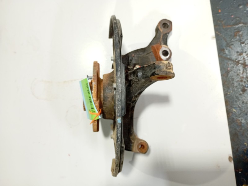 Recambio de mangueta delantera izquierda para mg zs suv (azs1) 1.0 t-gdi referencia OEM IAM 10226410  