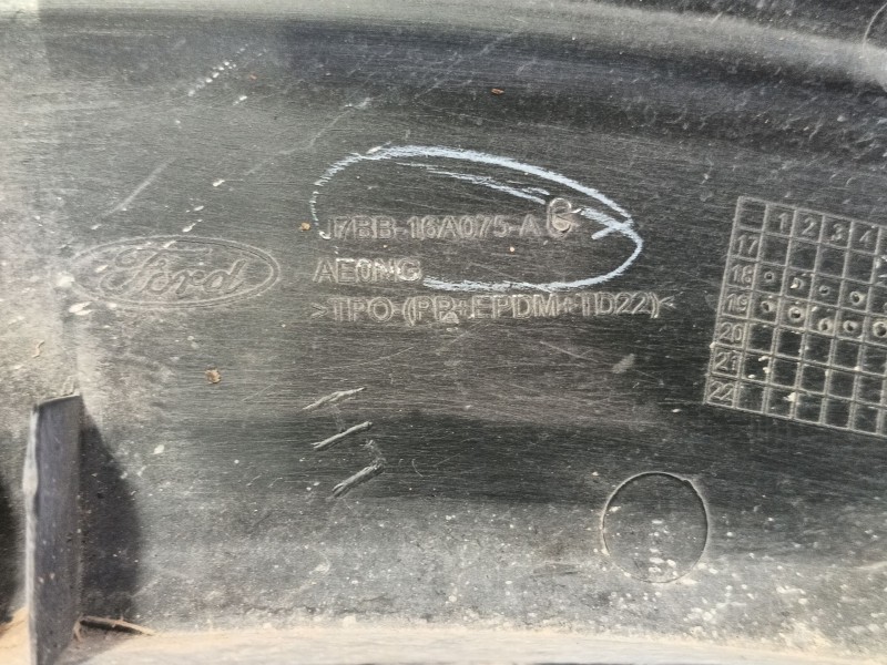 Recambio de aletin delantero izquierdo para ford ka+ iii (uk, fk) 1.2 ti-vct referencia OEM IAM   