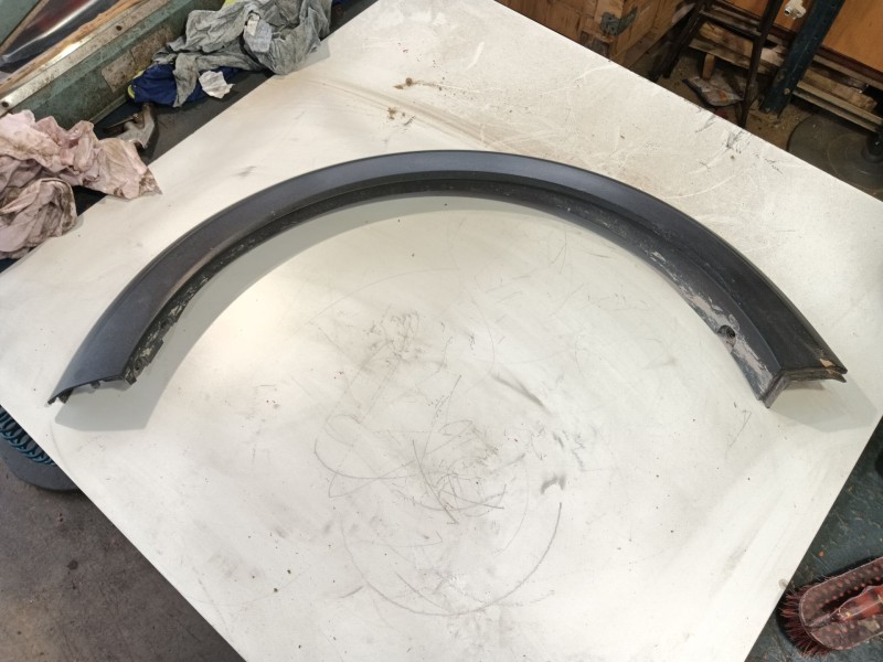 Recambio de aletin delantero izquierdo para ford ka+ iii (uk, fk) 1.2 ti-vct referencia OEM IAM   